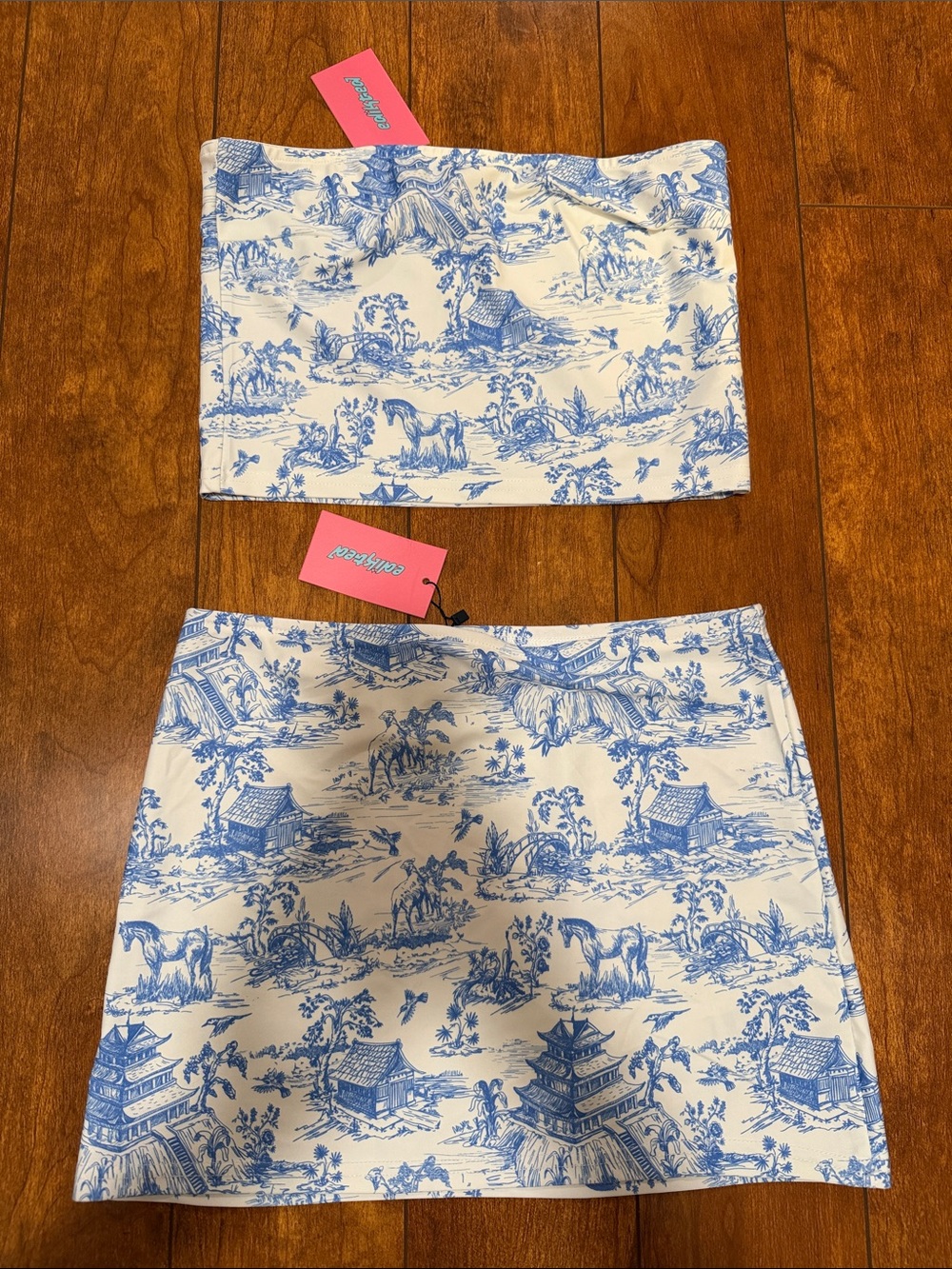 Edikted White and Blue Two-Piece Skirt Set new with tags. Both pieces size med